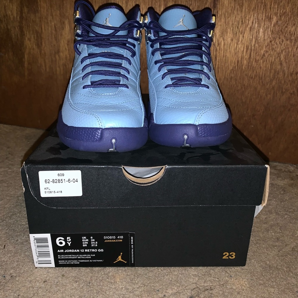 Jordan 12s
